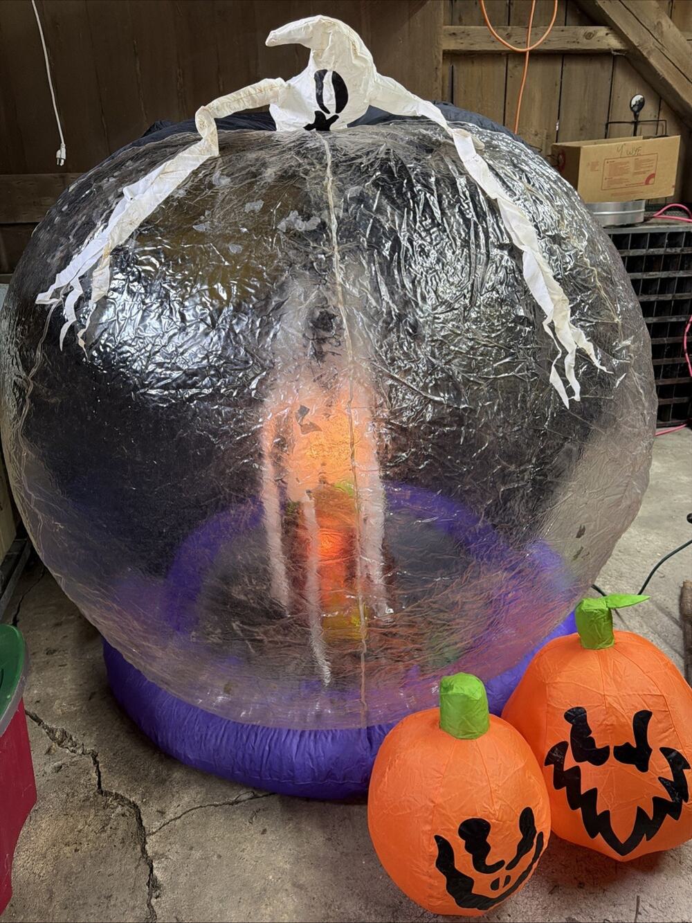Gemmy Ghosts Campfire Whirlwind Globe Airblown Inflatable, 6 Feet Tall READ